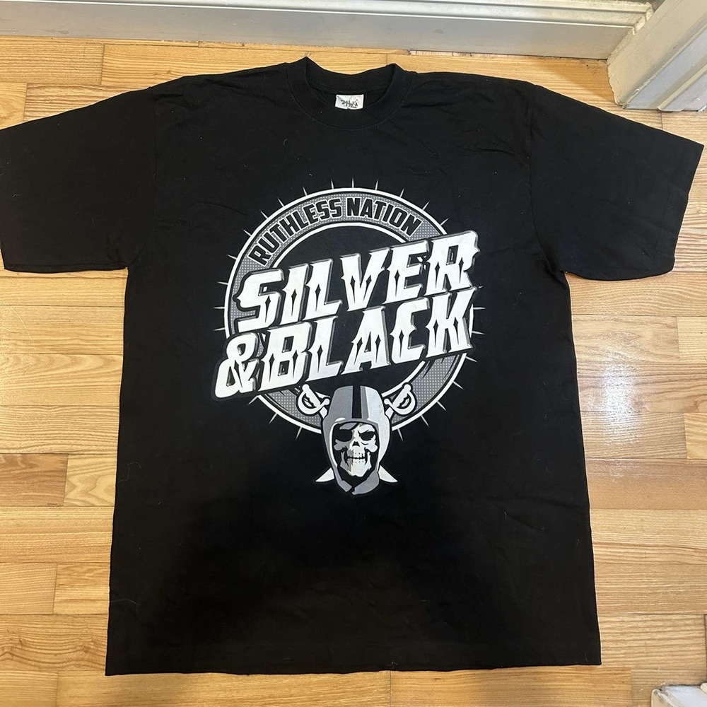 Black Raiders graphic tee